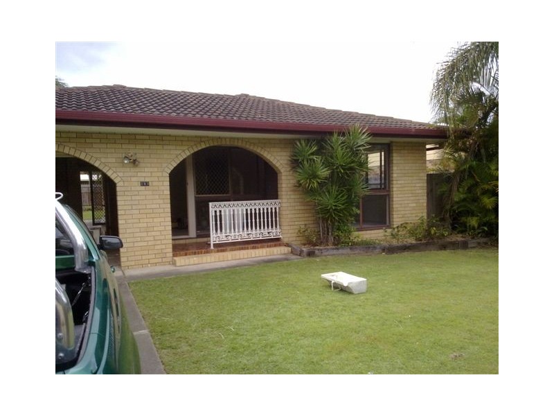 283 Morala Ave, Runaway Bay QLD 4216