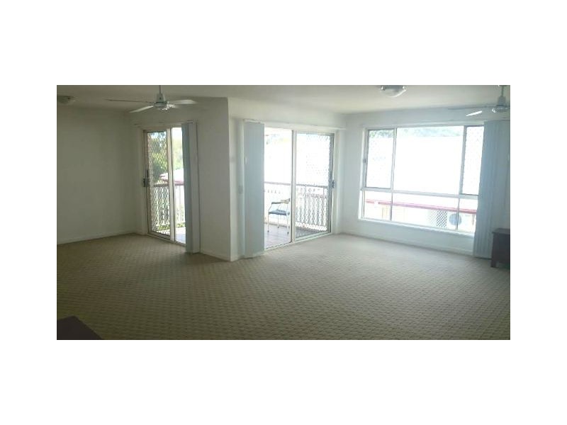 300/5 Bourton Rd, Merrimac QLD 4226
