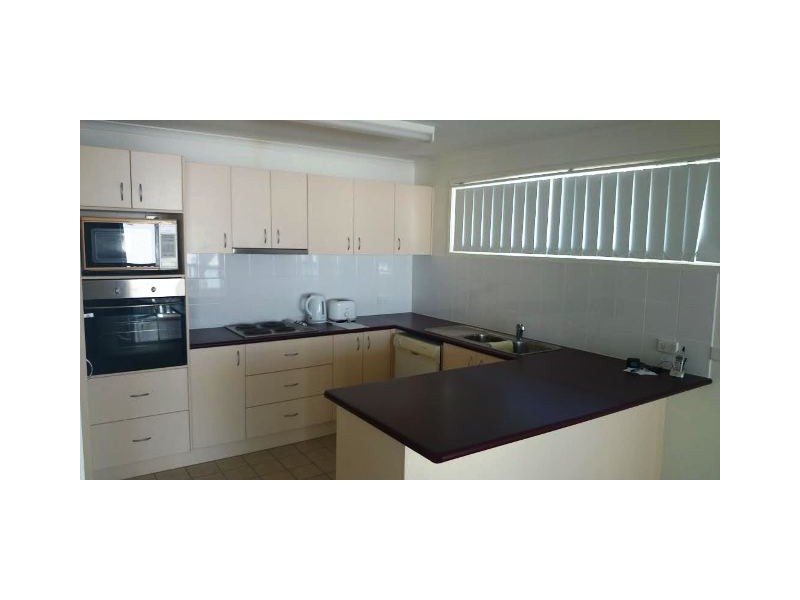 300/5 Bourton Rd, Merrimac QLD 4226