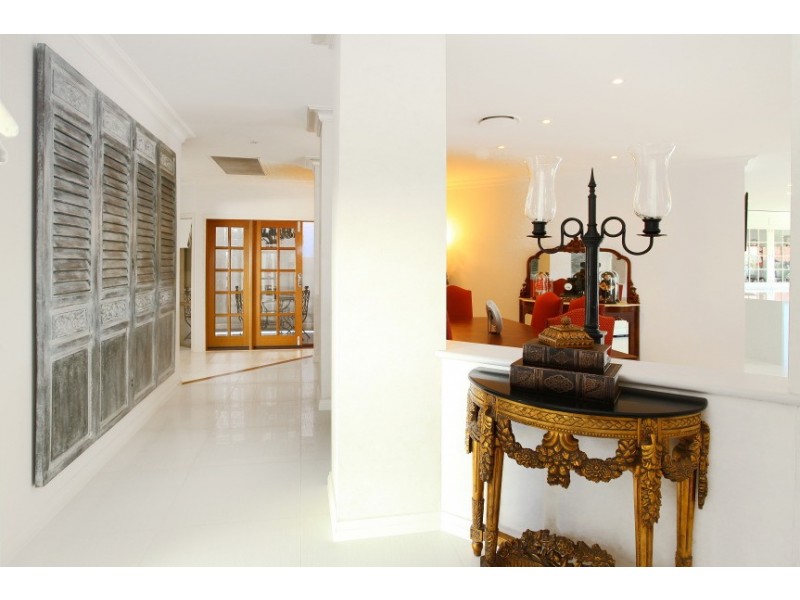 70/40 Cotlew Street East, Southport QLD 4215