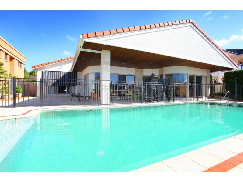 70/40 Cotlew Street East, Southport QLD 4215