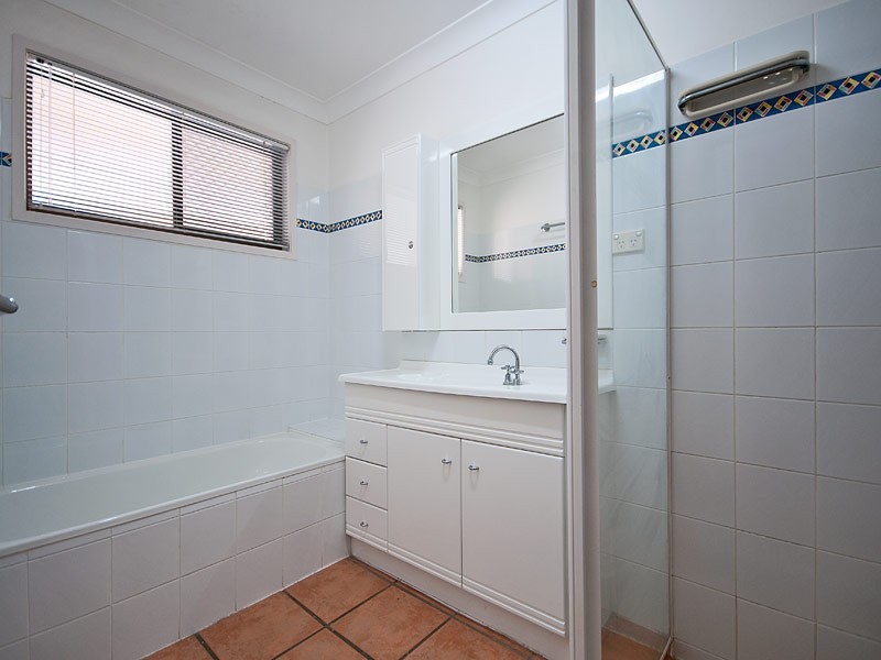 23 Allawah St, Sorrento QLD 4217
