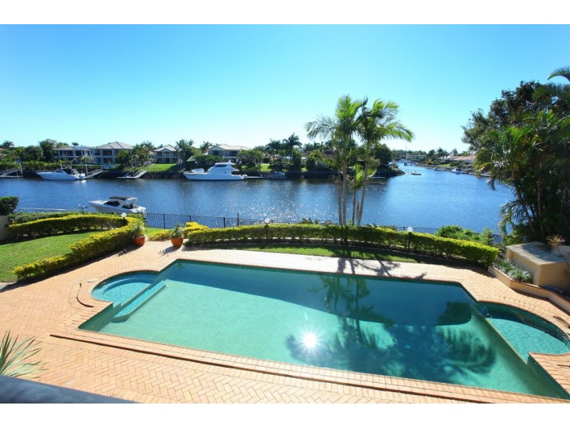 1055 Rosebank Way West, Hope Island QLD 4212