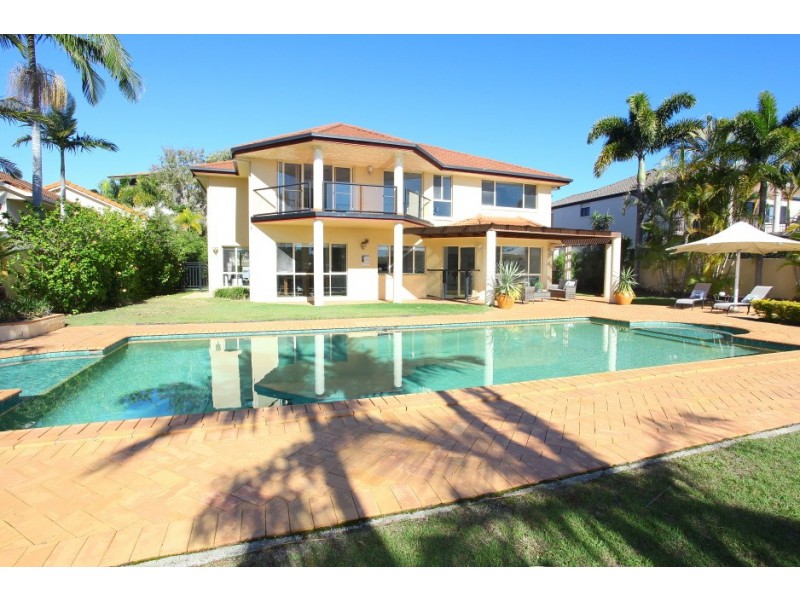 1055 Rosebank Way West, Hope Island QLD 4212