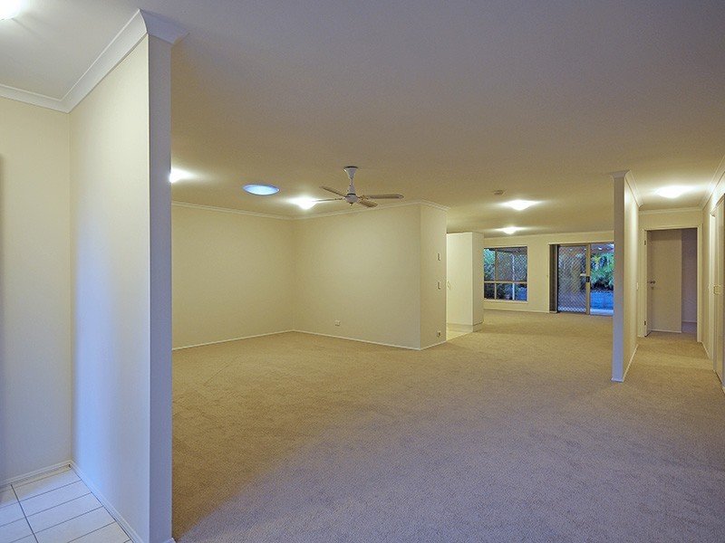 14 ‘Robin Court’ 1-21 Golden Palms Court, Ashmore QLD 4214