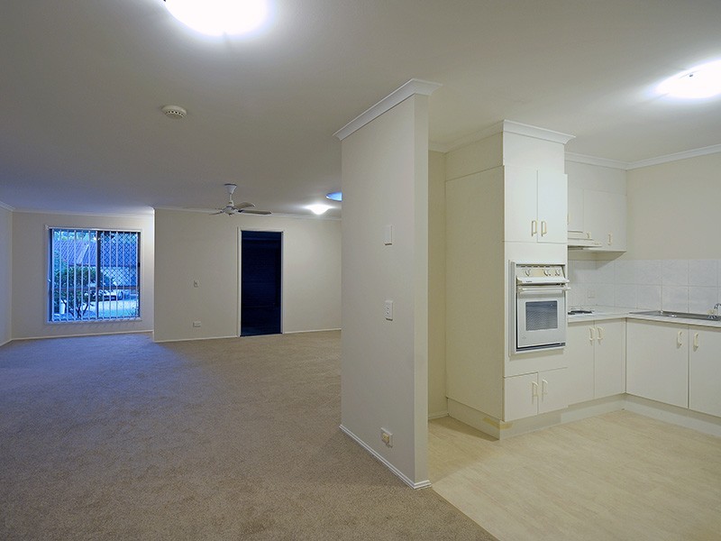 14 ‘Robin Court’ 1-21 Golden Palms Court, Ashmore QLD 4214