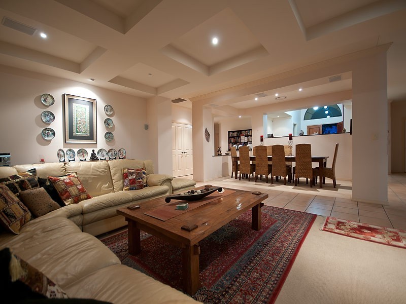 28 Charolais Cres, Benowa Waters QLD 4217