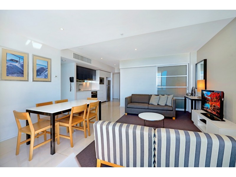 12102 ‘Hilton’ 3113 Surfers Paradise Boulevard, Surfers Paradise QLD 4217