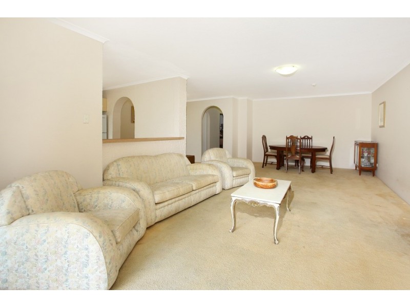 7 ‘Thornton Towers’ 33 Thornton Street, Surfers Paradise QLD 4217
