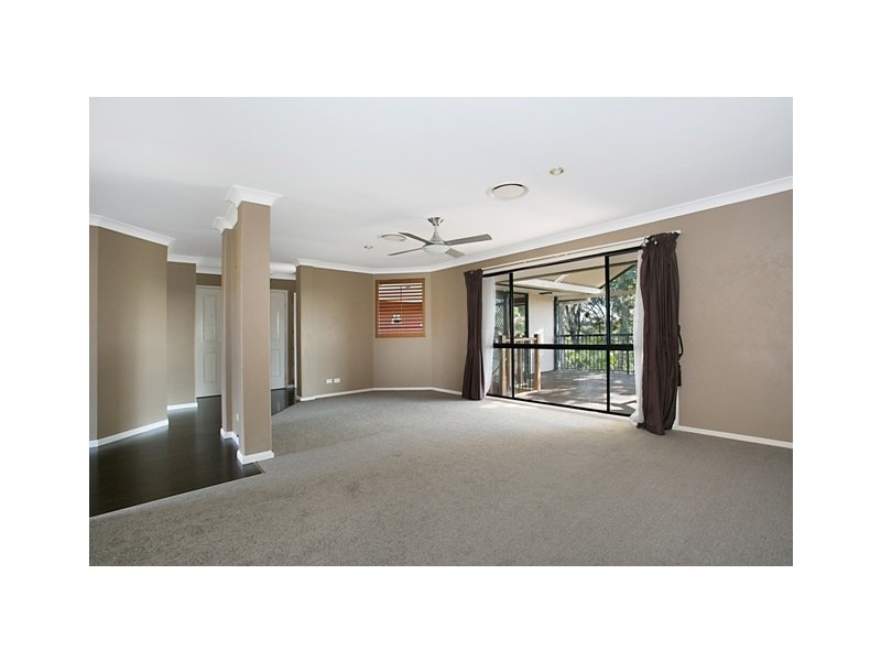 30 Palmerston Drive, Oxenford QLD 4210