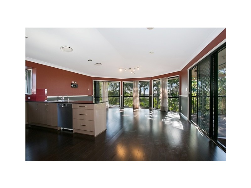 30 Palmerston Drive, Oxenford QLD 4210