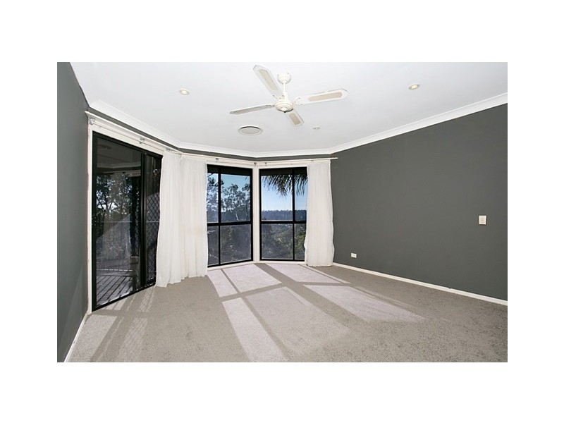 30 Palmerston Drive, Oxenford QLD 4210