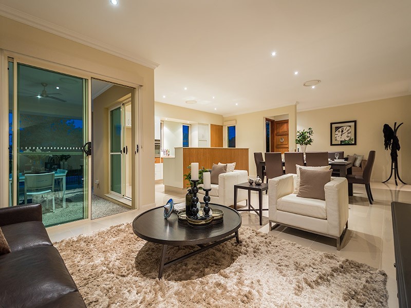 5 The Corso, Isle Of Capri QLD 4217