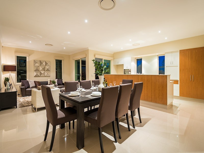 5 The Corso, Isle Of Capri QLD 4217