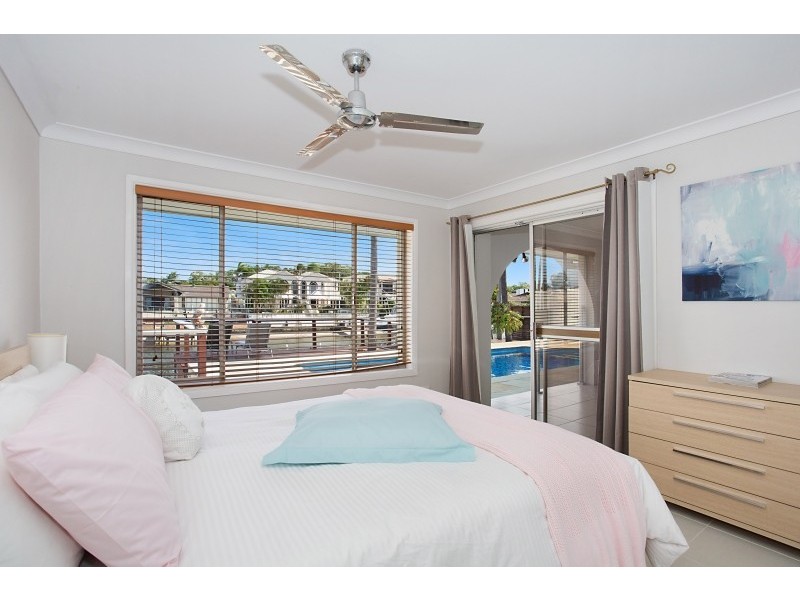 62 Gibraltar Drive, Isle Of Capri QLD 4217