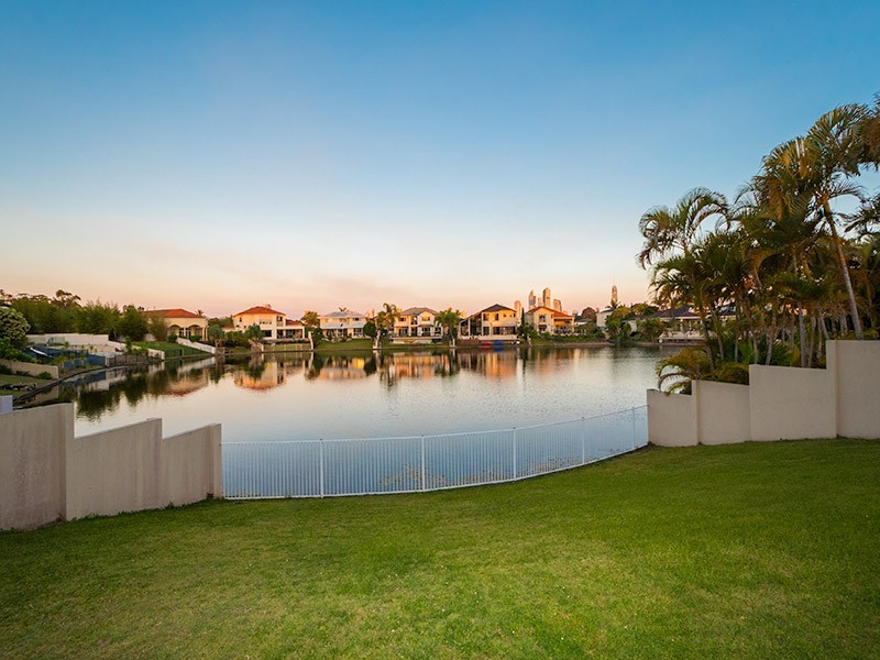 110/40 Cotlew Street East, Southport QLD 4215