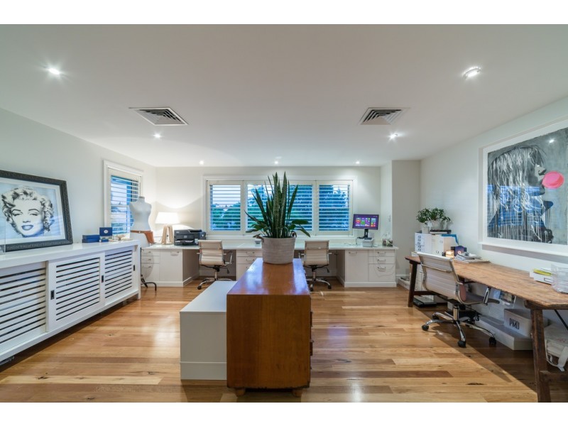 64-66 Charolais Crescent, Benowa Waters QLD 4217