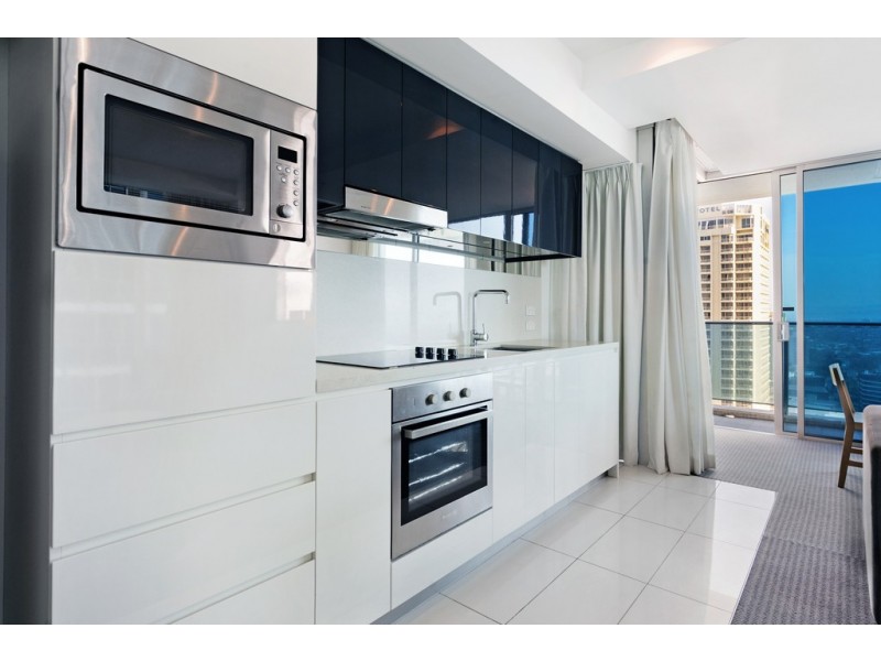 22206/6 Orchid Avenue “Hilton”, Surfers Paradise QLD 4217