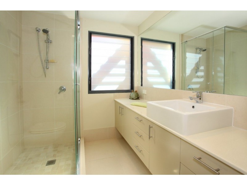 15 ‘Inner Circle’ 145 Palm Meadows Drive, Carrara QLD 4211