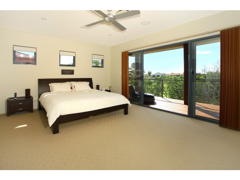 15 ‘Inner Circle’ 145 Palm Meadows Drive, Carrara QLD 4211