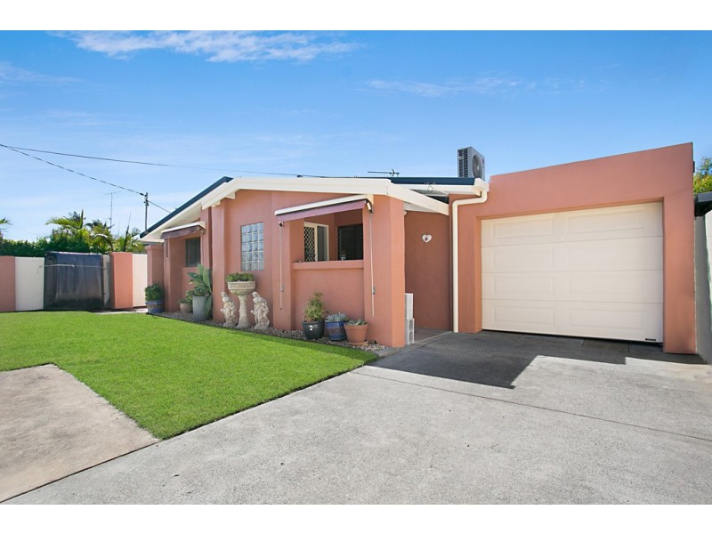 27 Lesley Avenue, Miami QLD 4220