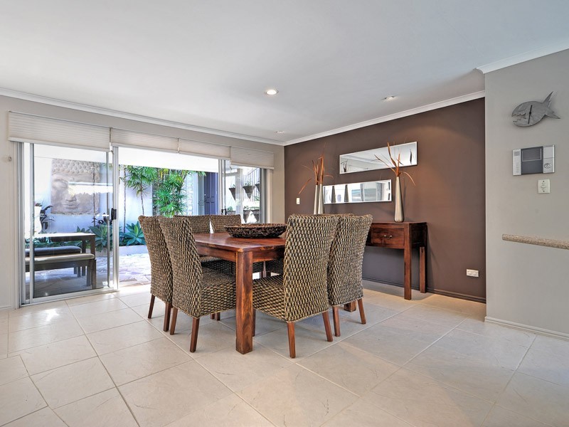 3 Lanty Street, Southport QLD 4215