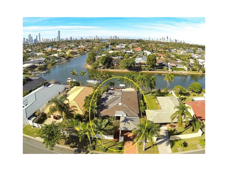 127 Campbell Street, Sorrento QLD 4217