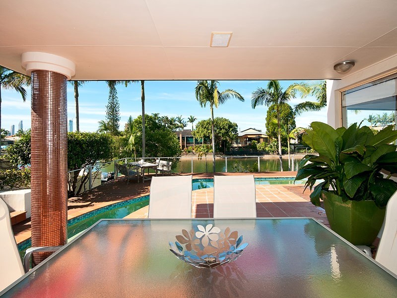 127 Campbell Street, Sorrento QLD 4217