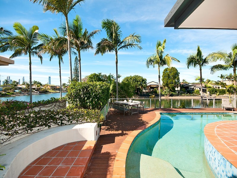 127 Campbell Street, Sorrento QLD 4217
