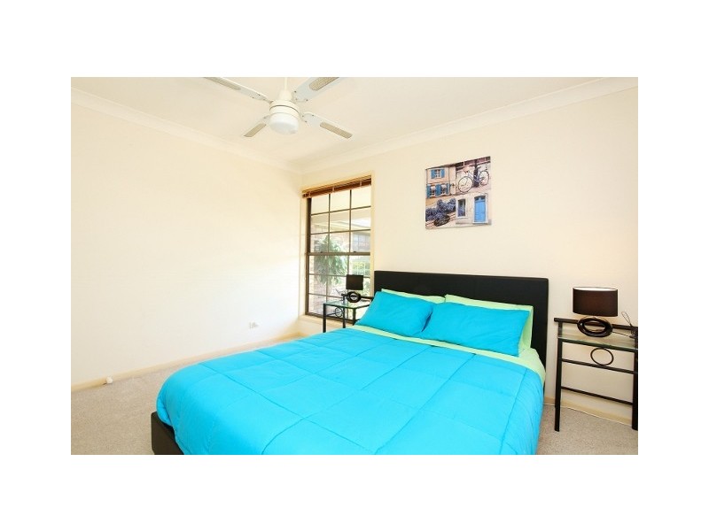 26 Cocos Crescent, Broadbeach Waters QLD 4218