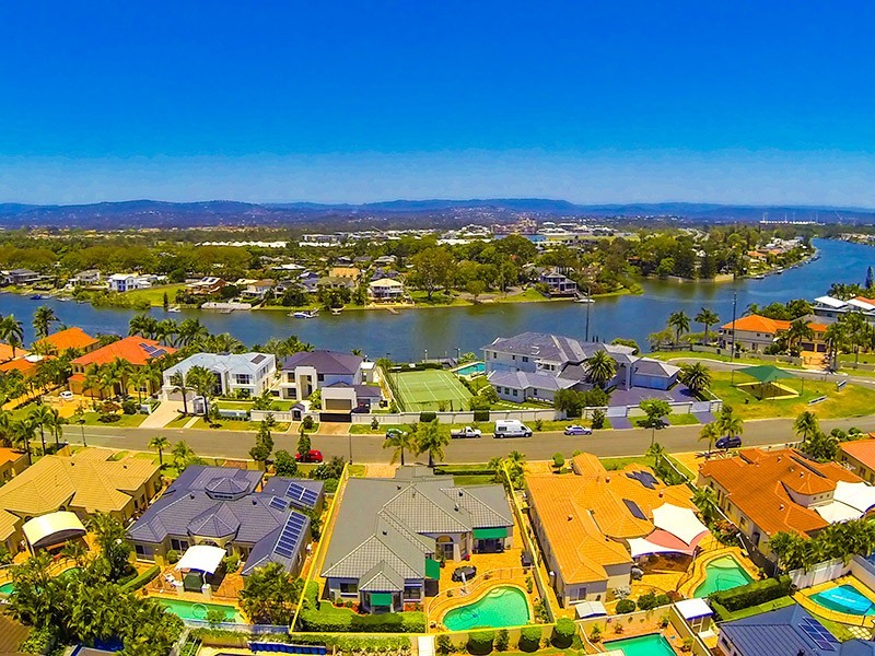 8 Sir Bruce Small Boulevard, Benowa Waters QLD 4217