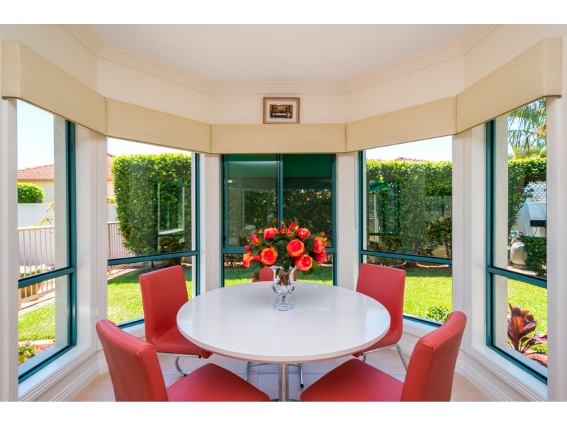 8 Sir Bruce Small Boulevard, Benowa Waters QLD 4217