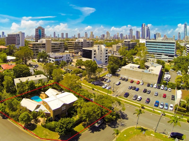 116 Upton Street, Bundall QLD 4217