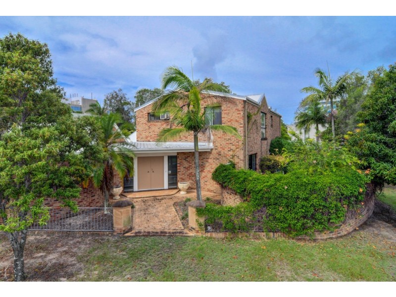 116 Upton Street, Bundall QLD 4217