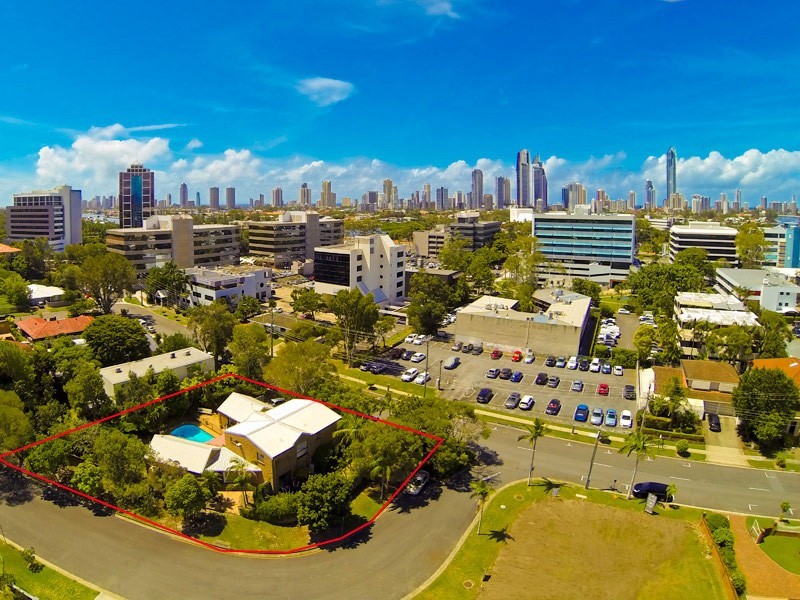 116 Upton Street, Bundall QLD 4217