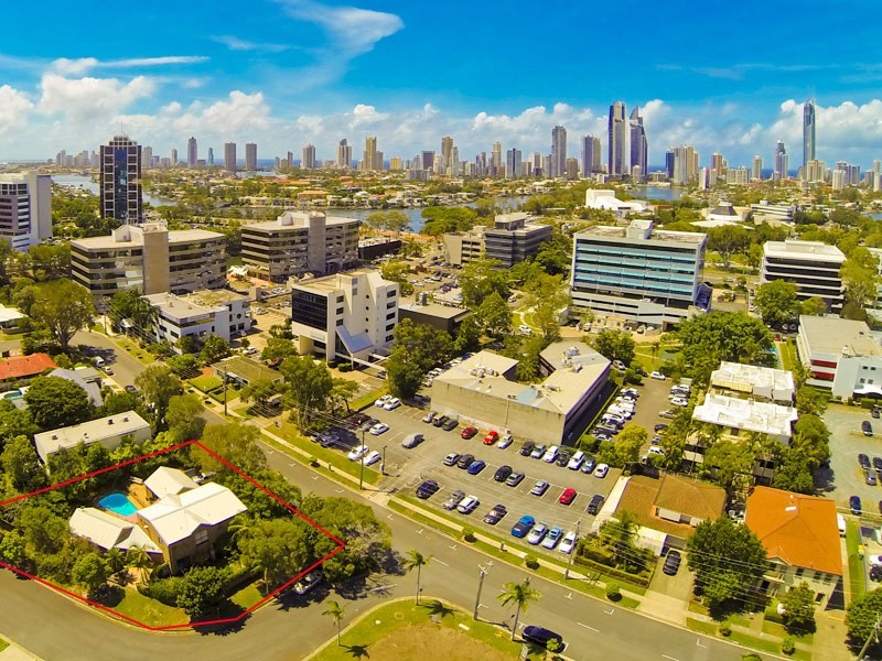 116 Upton Street, Bundall QLD 4217