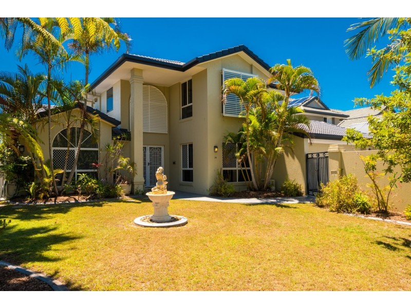 20/40 Cotlew Street East, Southport QLD 4215