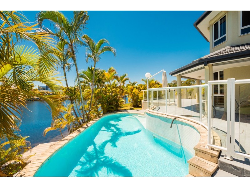 20/40 Cotlew Street East, Southport QLD 4215