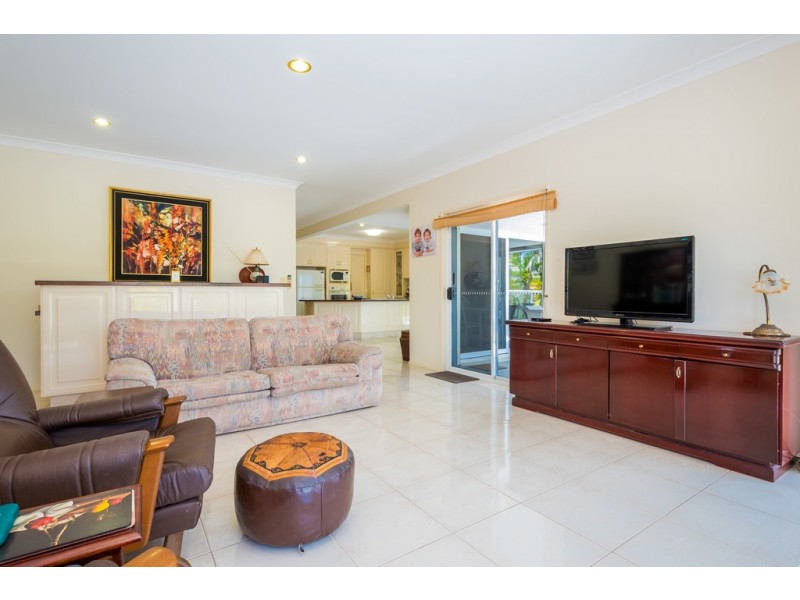 20/40 Cotlew Street East, Southport QLD 4215
