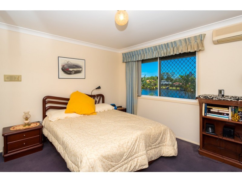 20/40 Cotlew Street East, Southport QLD 4215