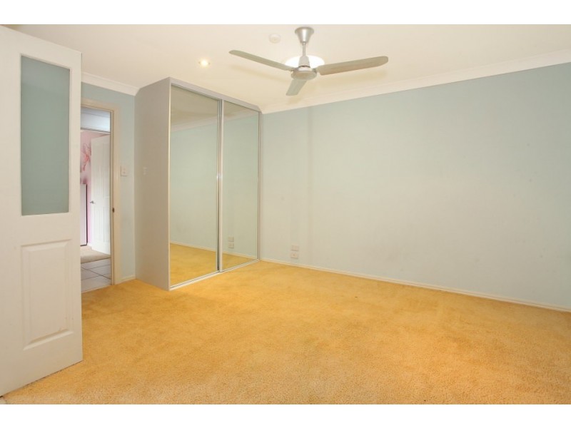 5 Mcilwraith Avenue, Sorrento QLD 4217