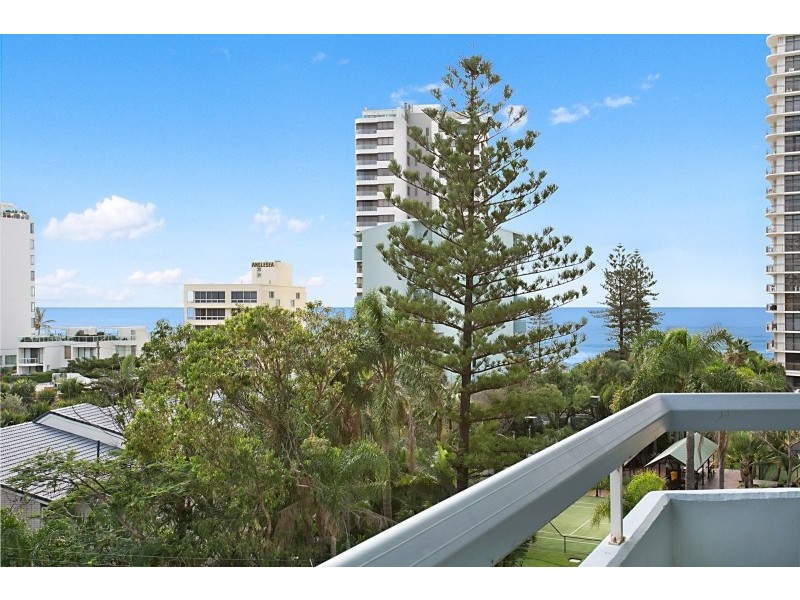 17/3 Old Burleigh Rd, Surfers Paradise QLD 4217