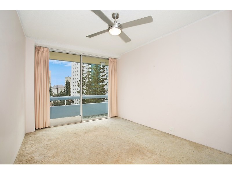 17/3 Old Burleigh Rd, Surfers Paradise QLD 4217