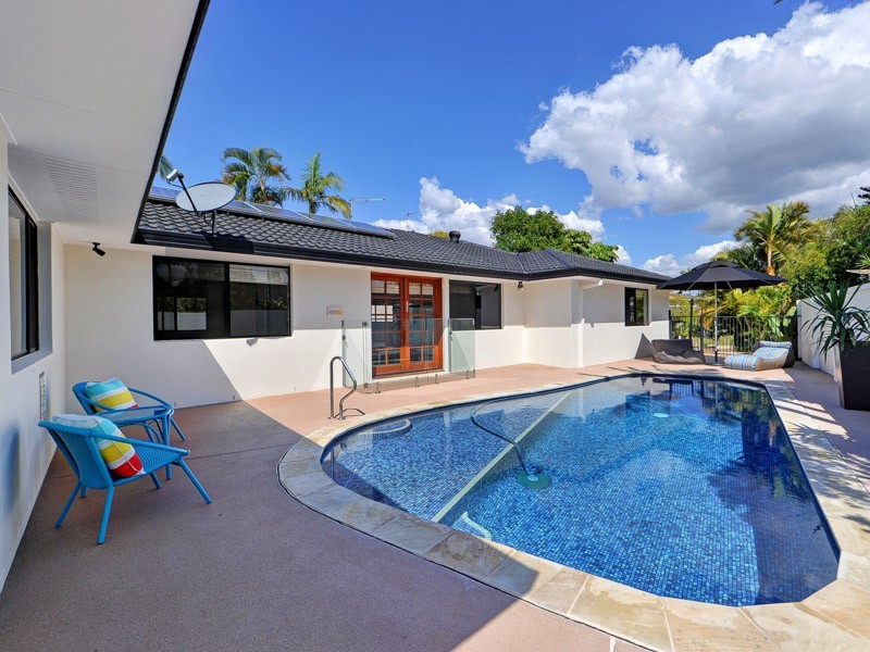 22 Forster Avenue, Sorrento QLD 4217