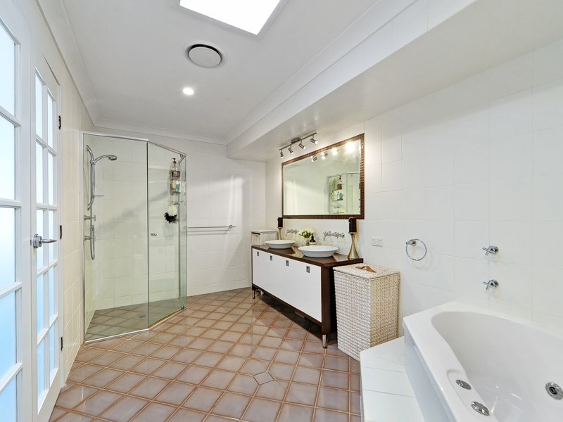 22 Forster Avenue, Sorrento QLD 4217