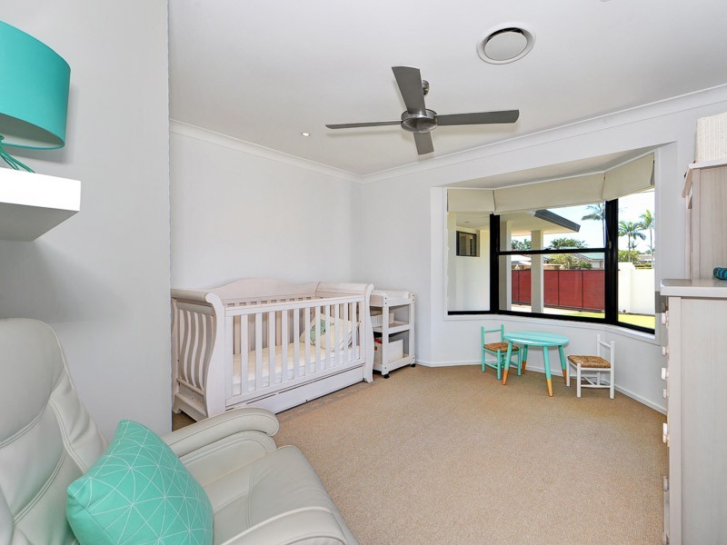 22 Forster Avenue, Sorrento QLD 4217