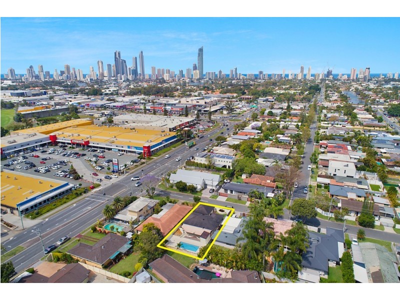 6 Tiwi Street, Sorrento QLD 4217