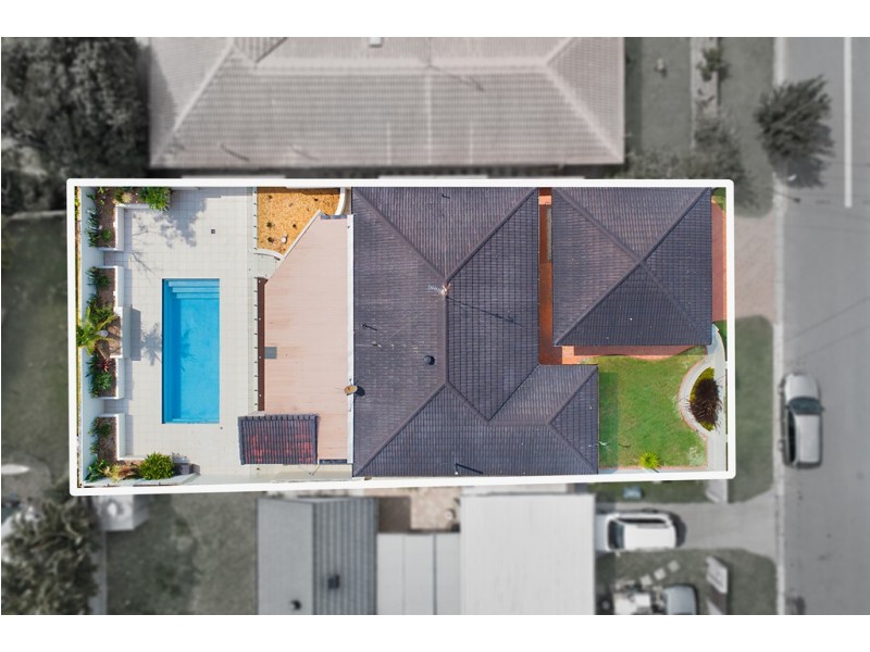 6 Tiwi Street, Sorrento QLD 4217