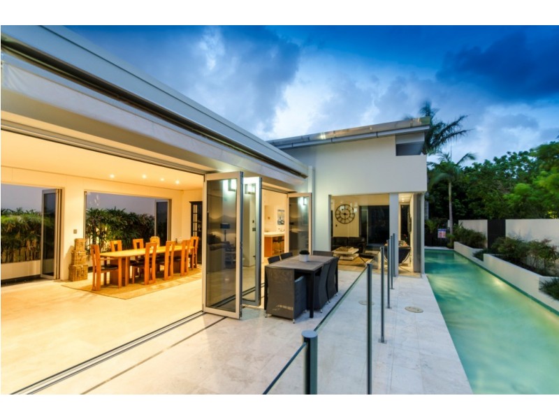 3/17 Marseille Court, Sorrento QLD 4217
