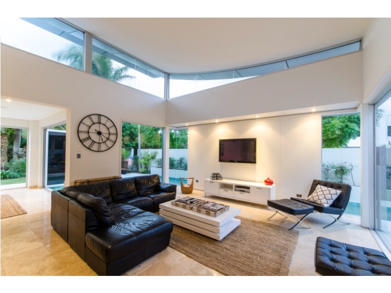 3/17 Marseille Court, Sorrento QLD 4217